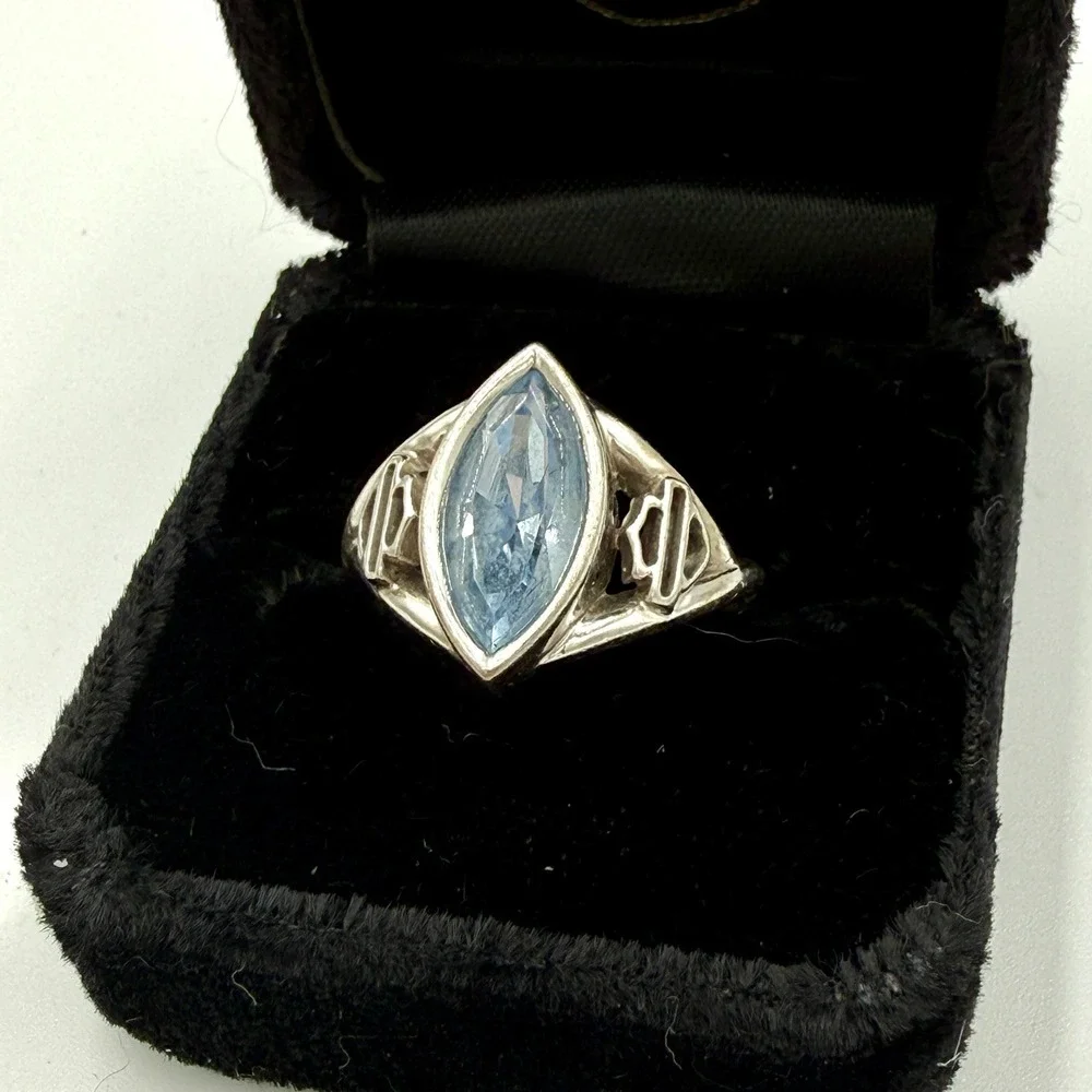 Harley Davidson Womens Ring With Blue Stone Sterling Silver .925 Size 7 Mob Wife